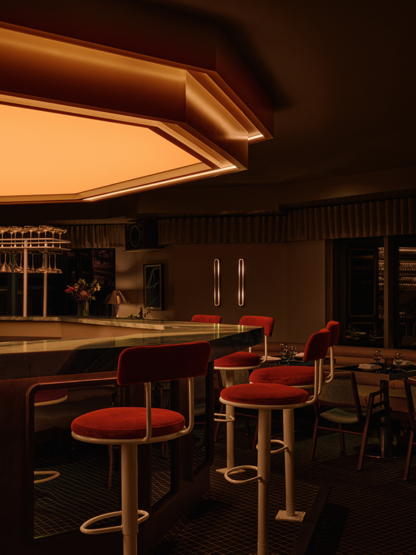 Limousine restaurant in Saint-Lambert, Montreal. Designed by Ivy Studio.