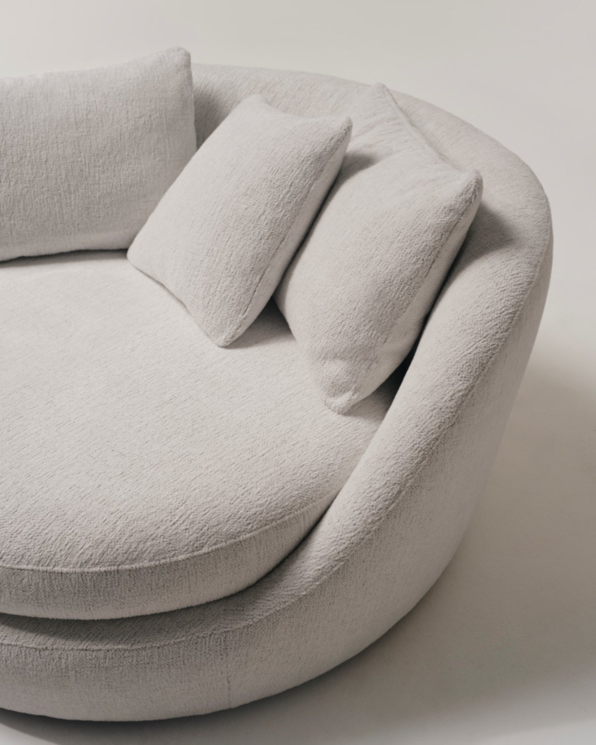 Ø lounge chair BoConcept