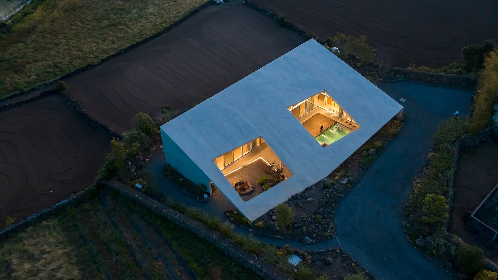 Byoung Cho sloped roof house in Jeju