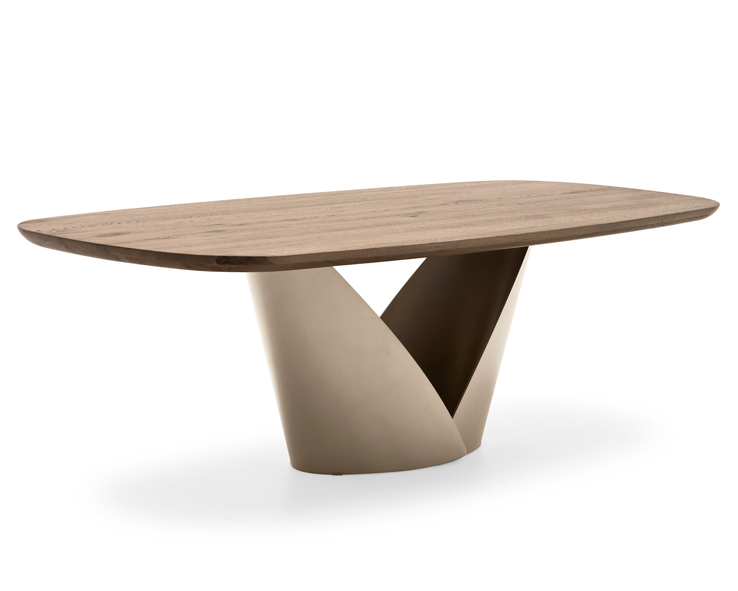 Calla dining table by Calligaris