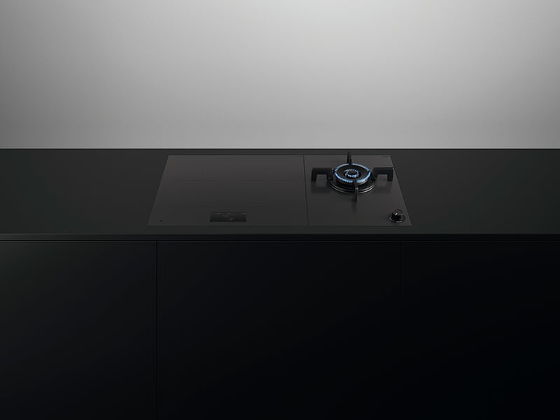 15" Series 9 1-Burner Gas Cooktop by Fisher & Paykel