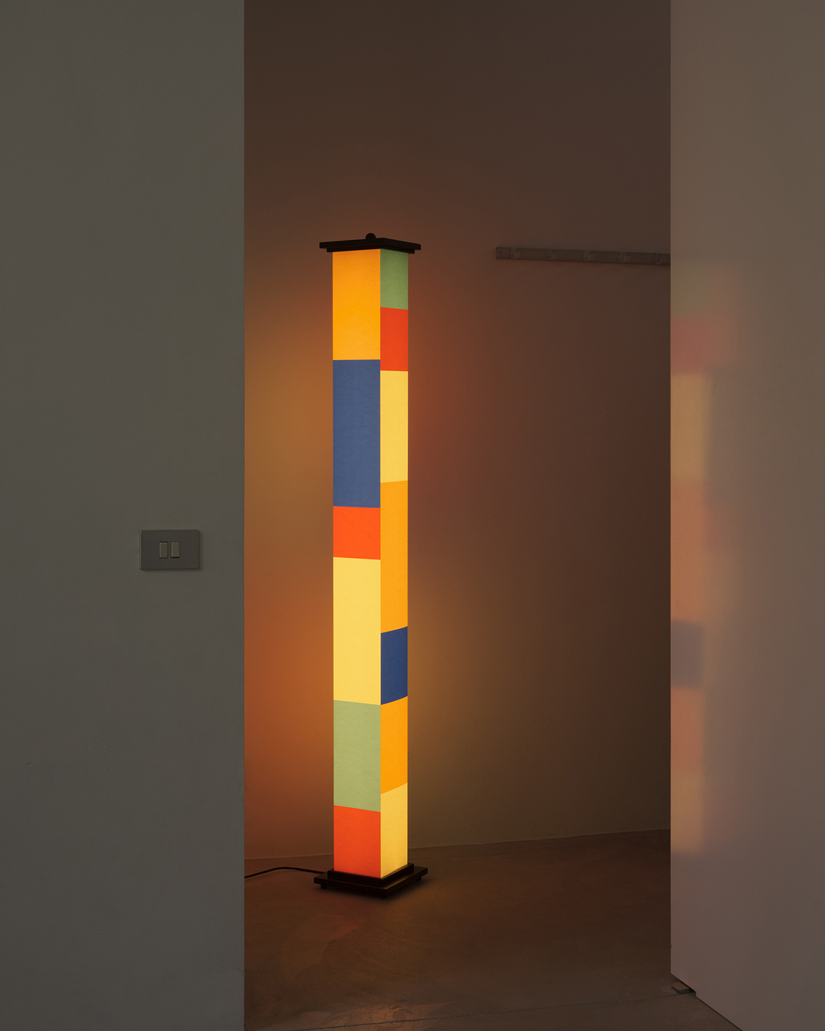 La Belle Durmiente floor lamp by Santa & Cole
