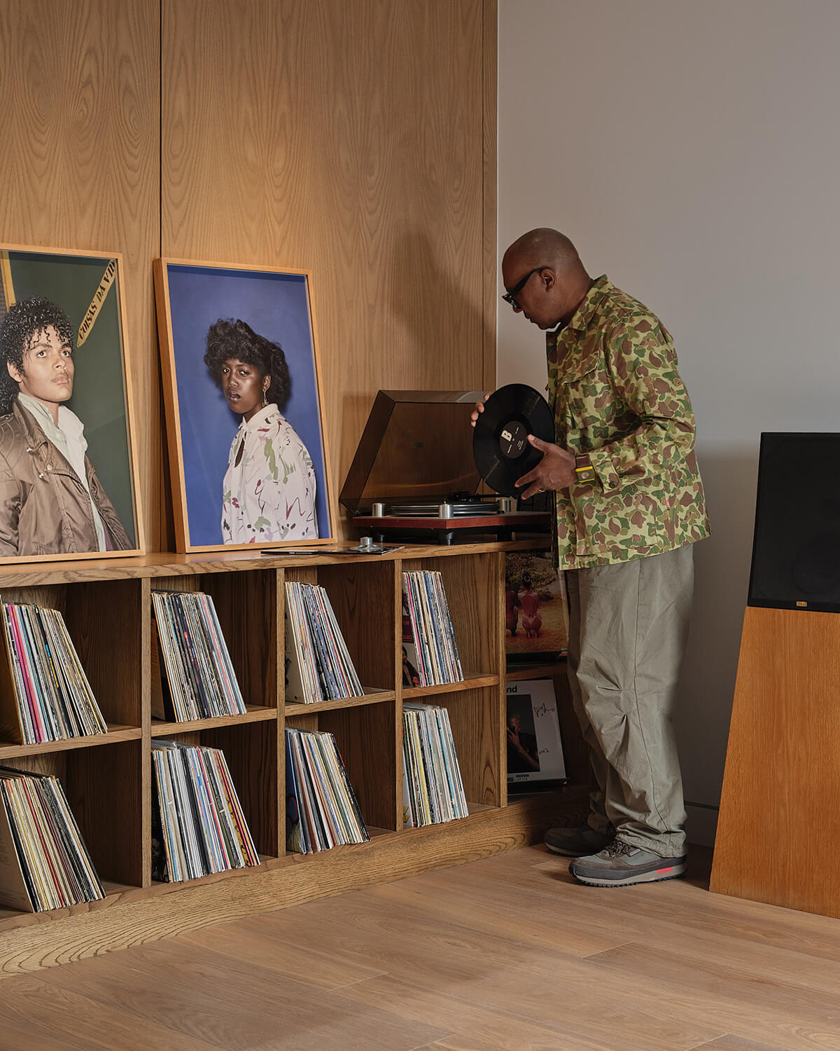 Perched atop Montague’s extensive record collection, a series of 1980s portraits by Brazilian photographer Afonso Pimenta depicts doppelgangers of Michael Jackson and Whitney Houston.