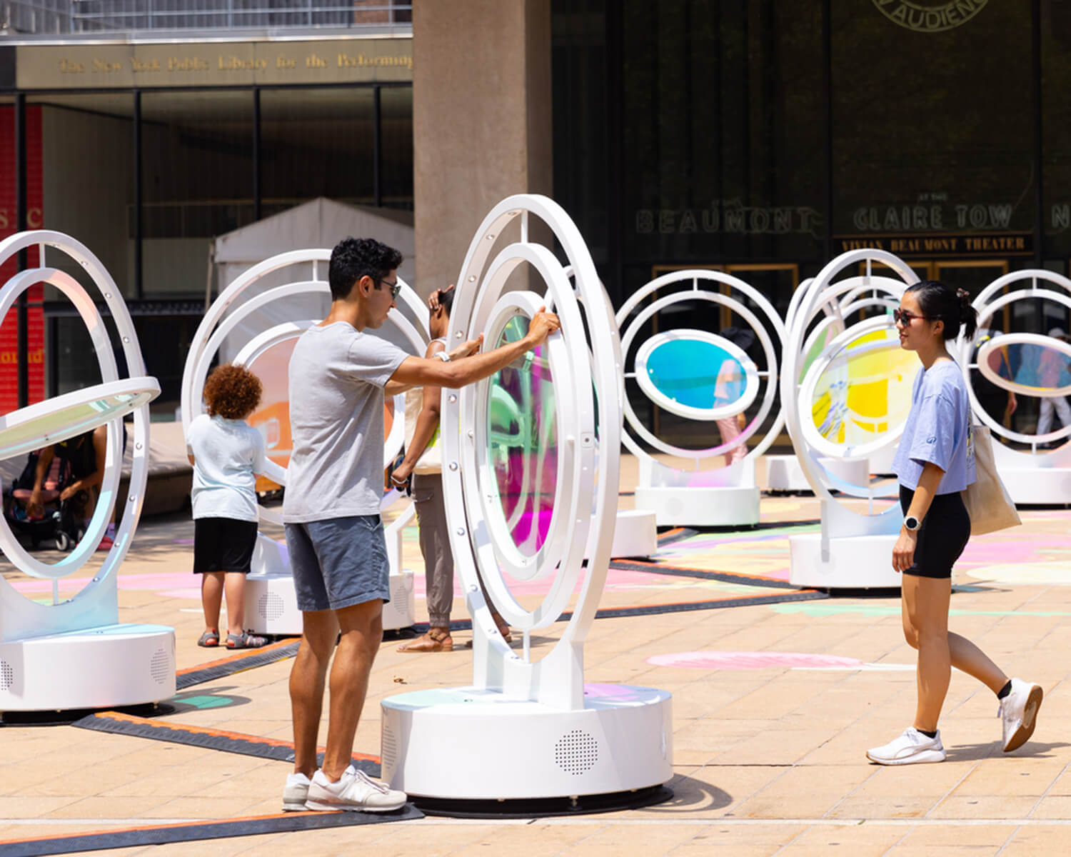 Optik installation by The Urban Conga for Creos