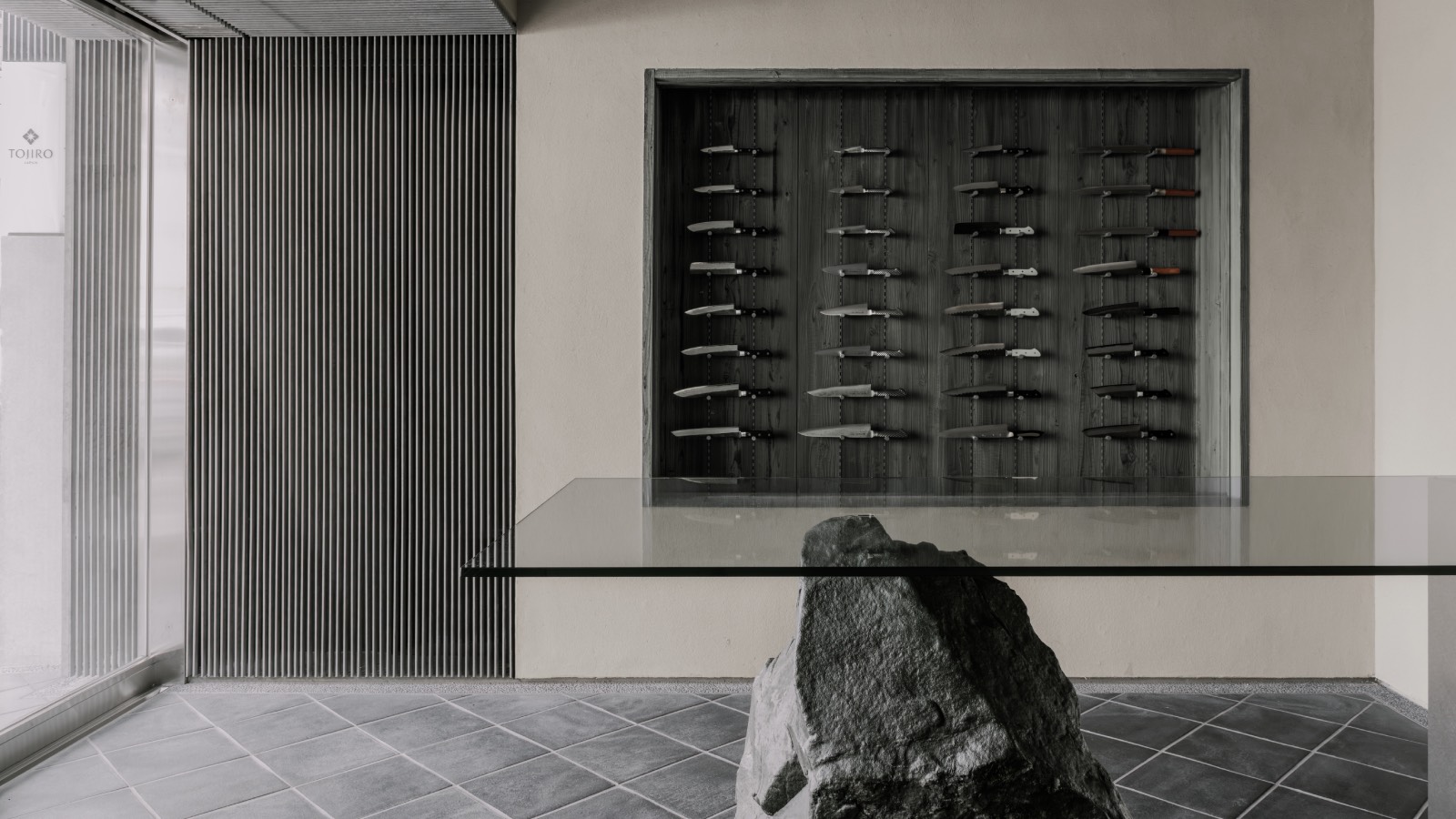 At Tokyo's Tojiro Knife Gallery Hanare, Traditional Techniques Inform a Modern Interior